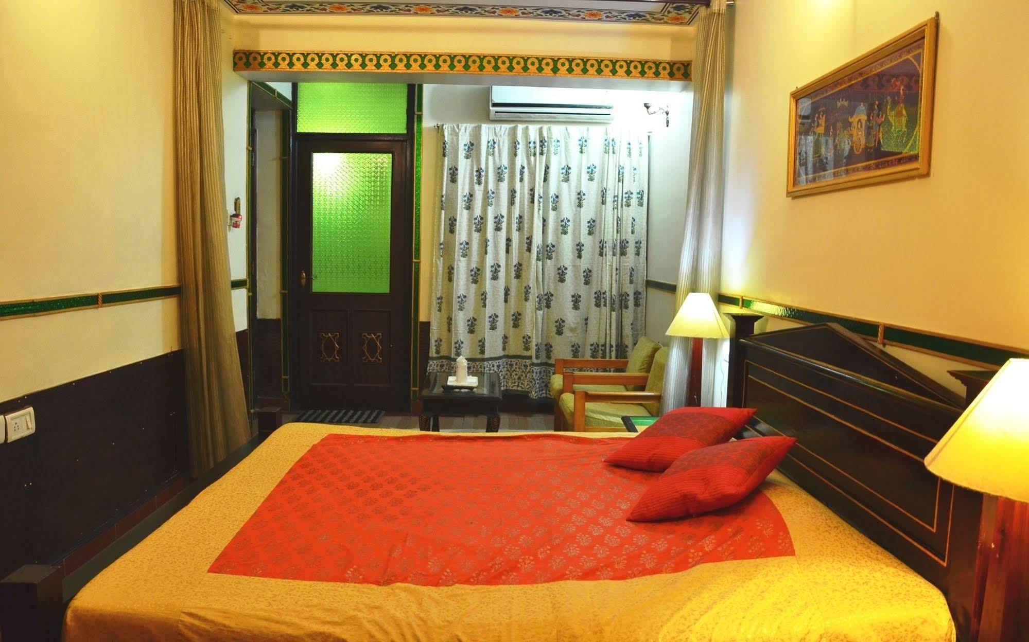 Hotel Vimal Heritage Dźajpur Zewnętrze zdjęcie