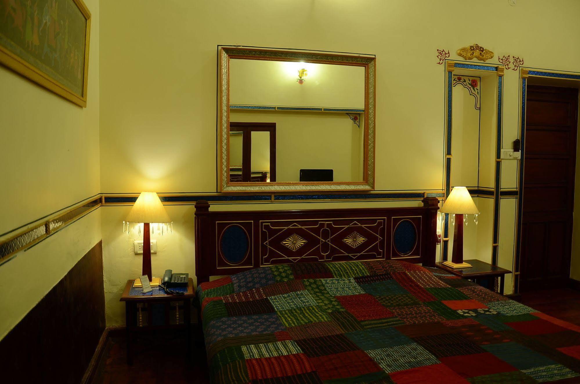 Hotel Vimal Heritage Dźajpur Zewnętrze zdjęcie
