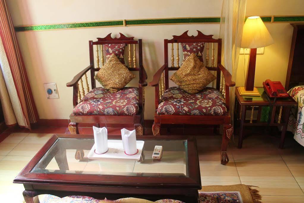 Hotel Vimal Heritage Dźajpur Zewnętrze zdjęcie